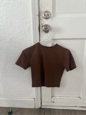 Heavy Manners Cropped Solid Brown Tee